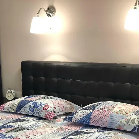 Scandinavian Apartment *